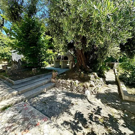 Maison Proche Gare Et Au Coeur De Holiday home *